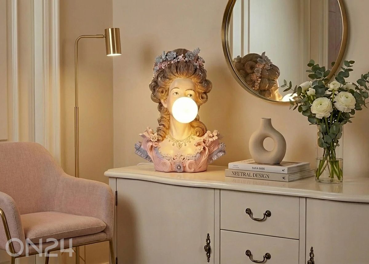 Pöytävalaisin Lady kuvasuurennos