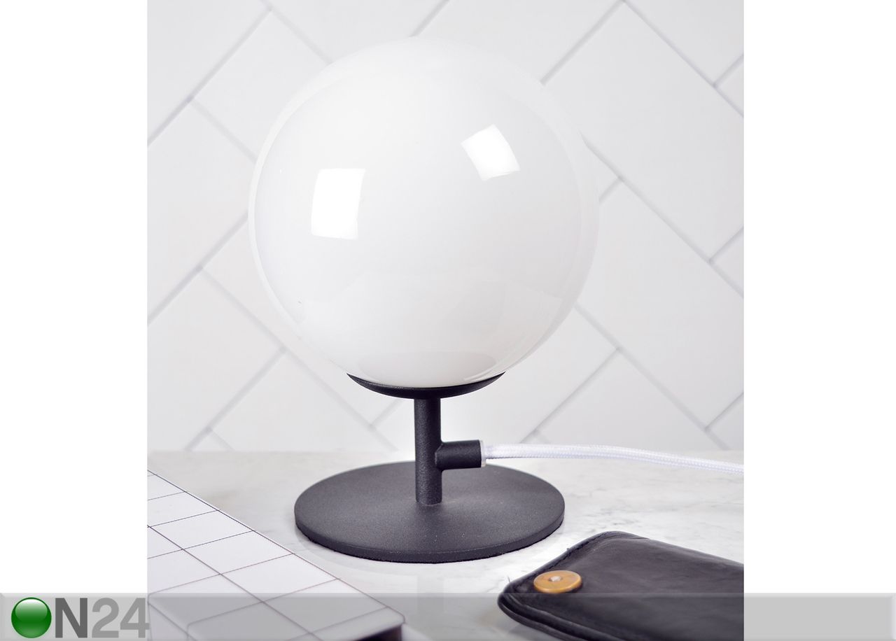 Pöytävalaisin LUNA kuvasuurennos