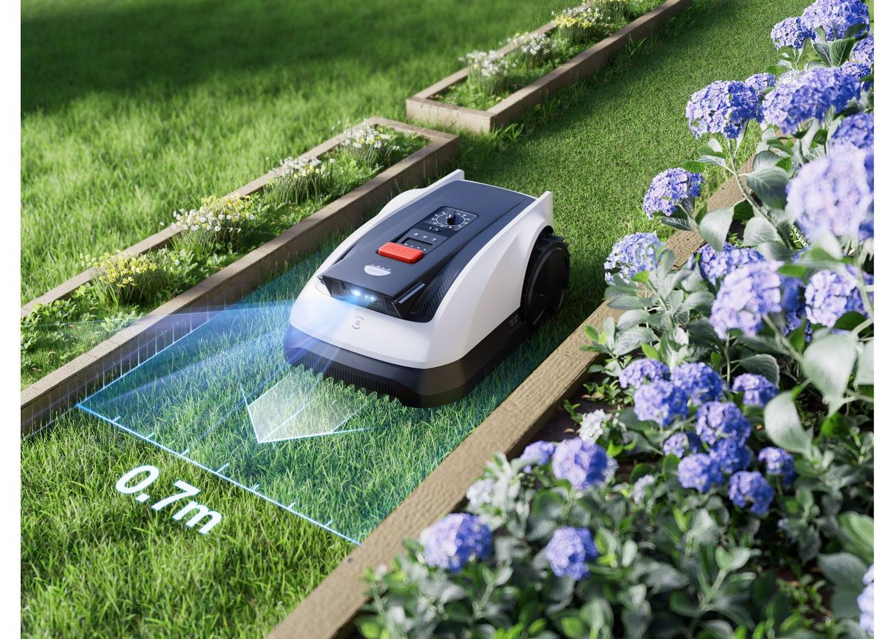Robottiruohonleikkuri Ecovacs Goat 0800 RTK kuvasuurennos