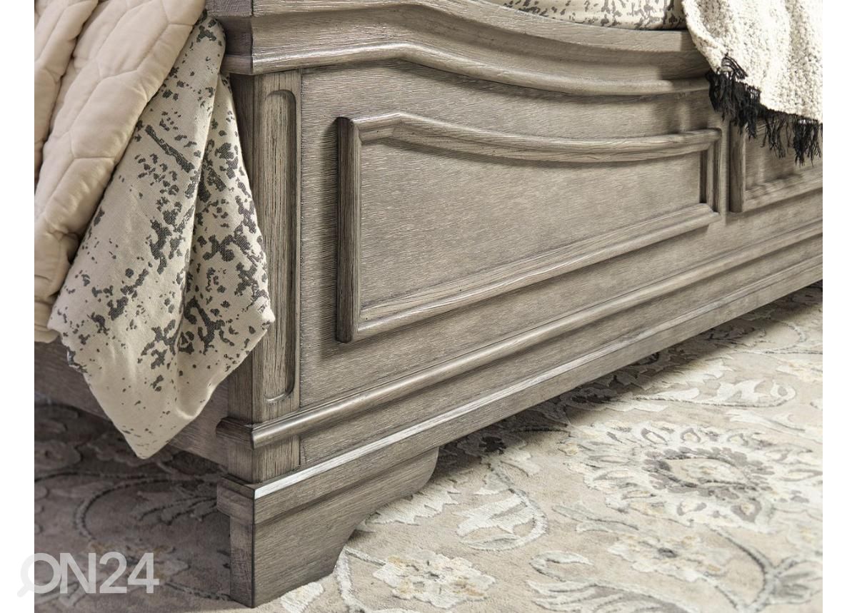 Sänky (Queen size) kuvasuurennos