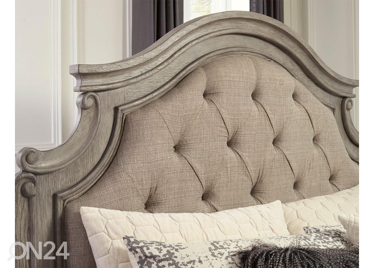 Sänky (Queen size) kuvasuurennos