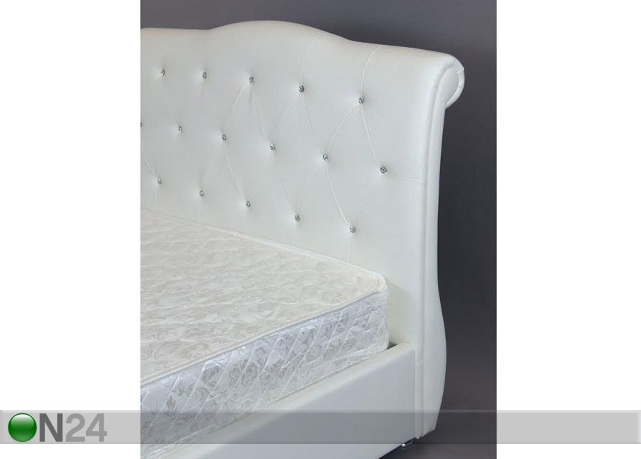 Sänky QUEEN 180x200 cm kuvasuurennos