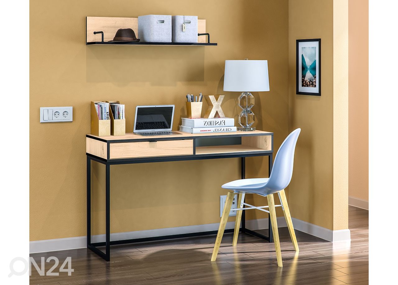 Seinähylly Loft, minerva tammi kuvasuurennos
