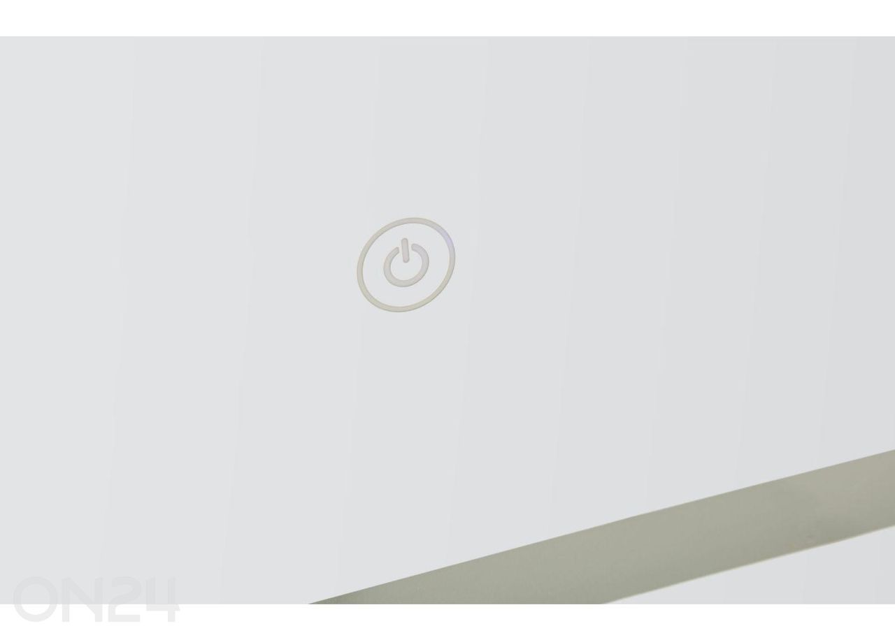 Seinäpeili LED 60x80 cm, hopeanvärinen kuvasuurennos