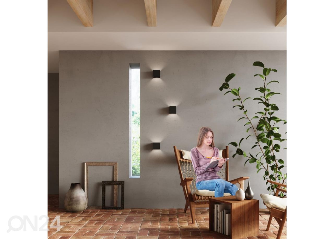 Seinävalaisin Luca LED kuvasuurennos