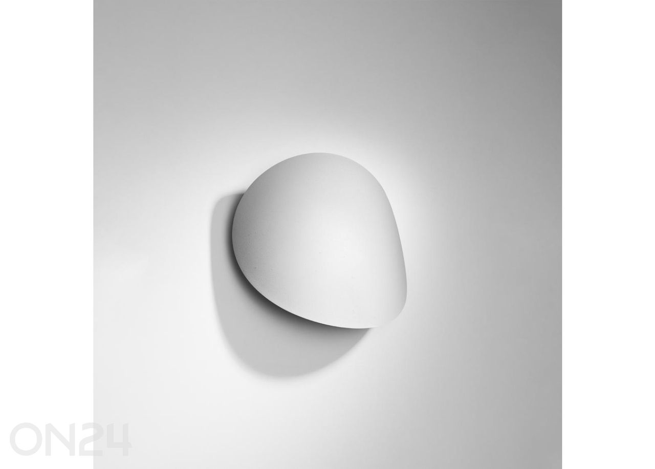 Seinävalaisin Senses kuvasuurennos