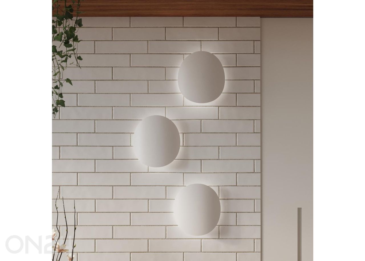 Seinävalaisin Senses kuvasuurennos