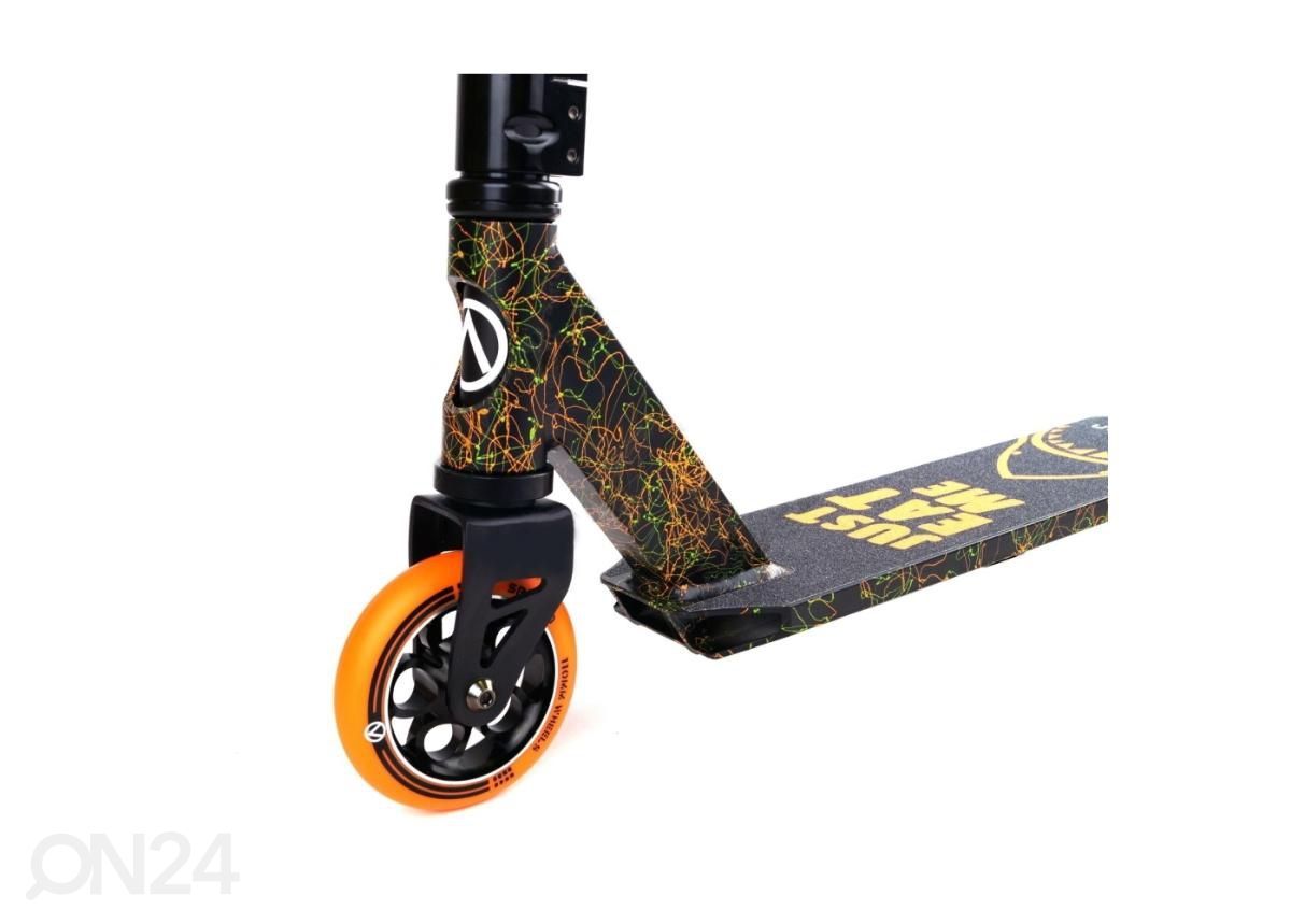 Temppupotkulauta Stunt Scooter kuvasuurennos