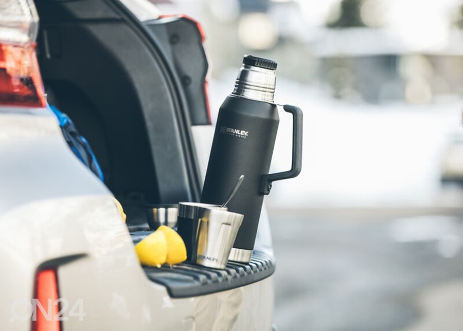 Termospullo Stanley Master 1,3 L kuvasuurennos