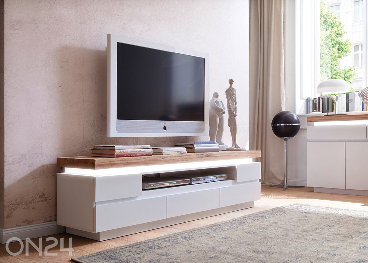 TV-taso Romina kuvasuurennos