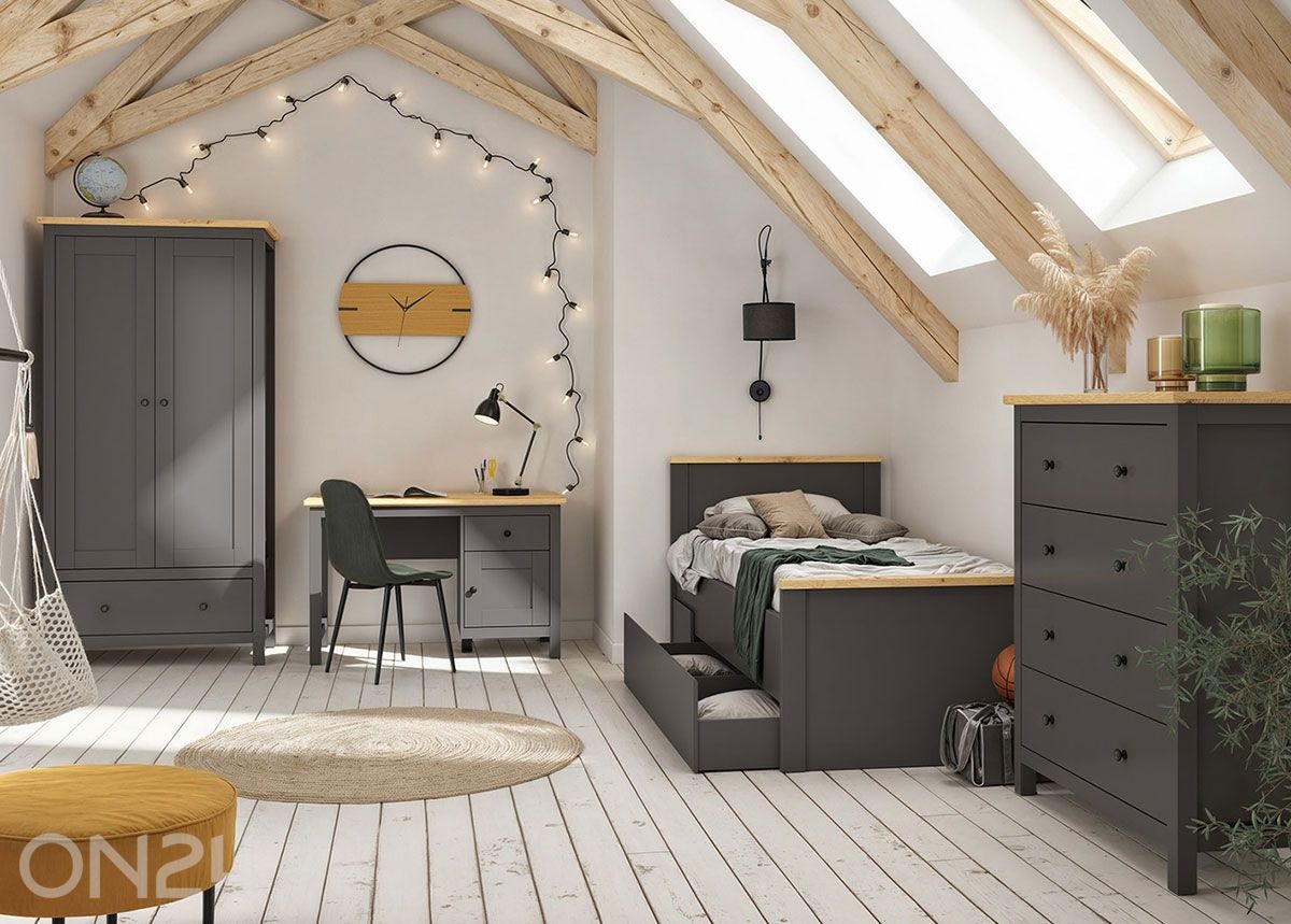 Vaatekaappi Hesen kuvasuurennos