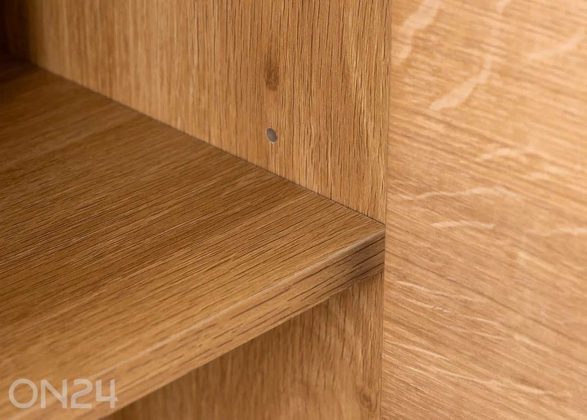 Vitriinikaappi Atelier kuvasuurennos