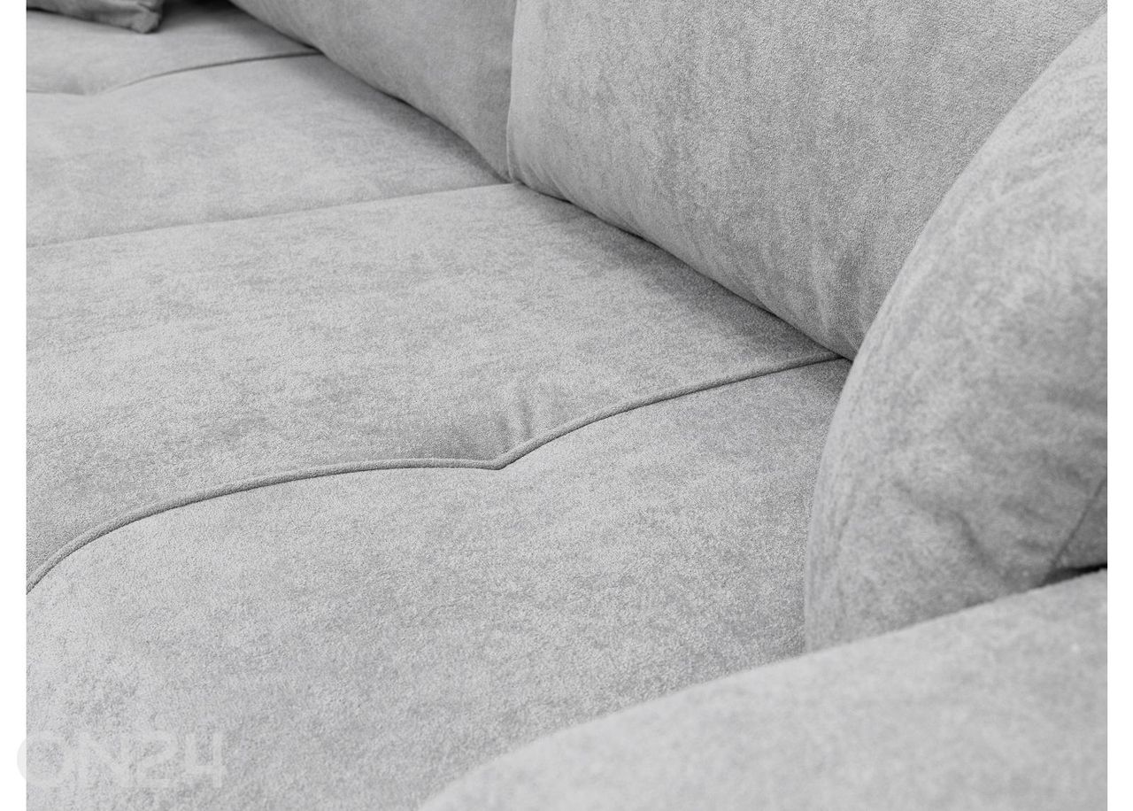 Vuodesohva Furyn kuvasuurennos