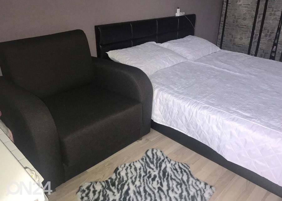 Vuodetuoli Aada kuvasuurennos