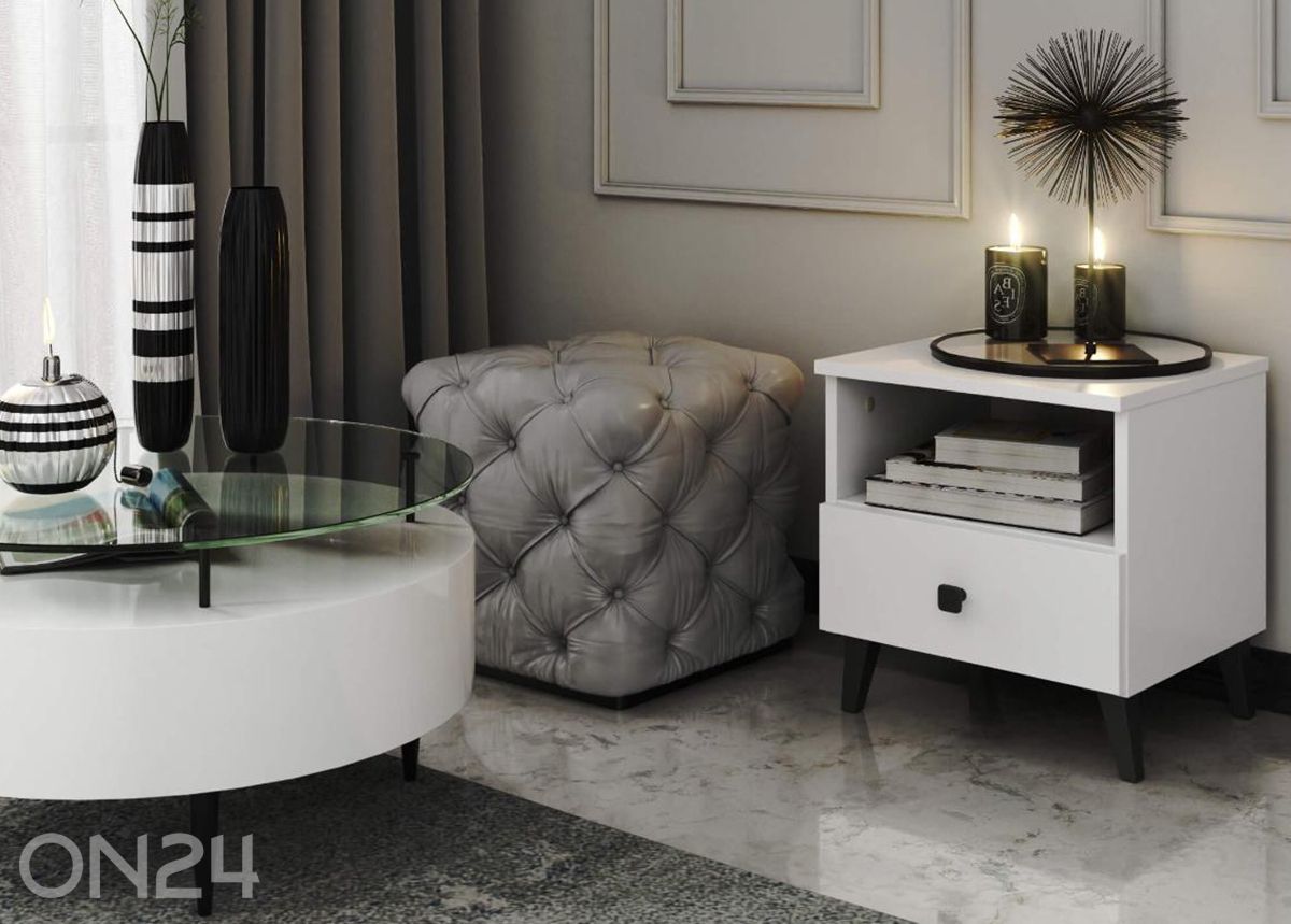 Yöpöytä Mobi kuvasuurennos