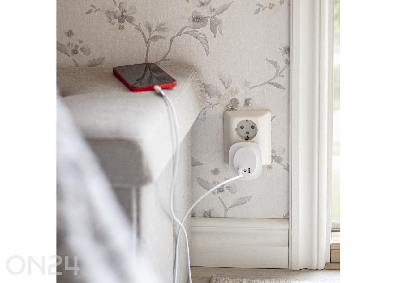 Yövalaisin USB-latauksella kuvasuurennos