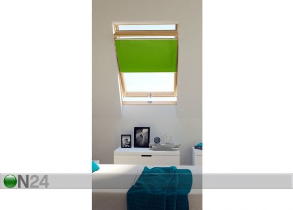 Pimentävä rullaverho kattoikkunaan 67x135 cm