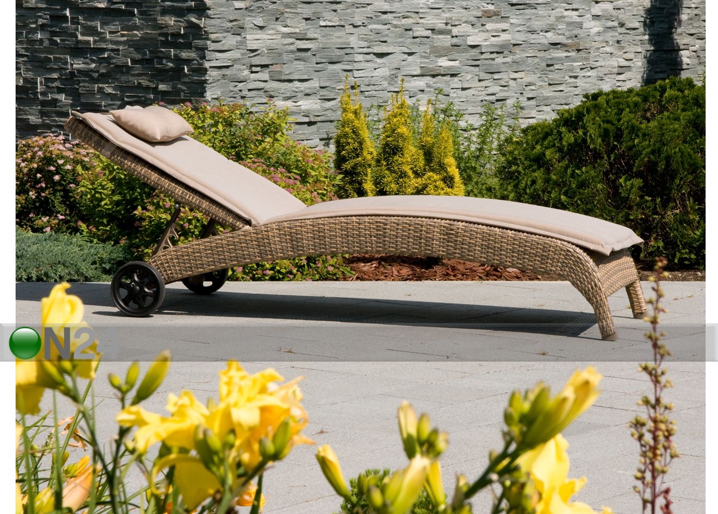 Aurinkotuoli Wicker kuvasuurennos