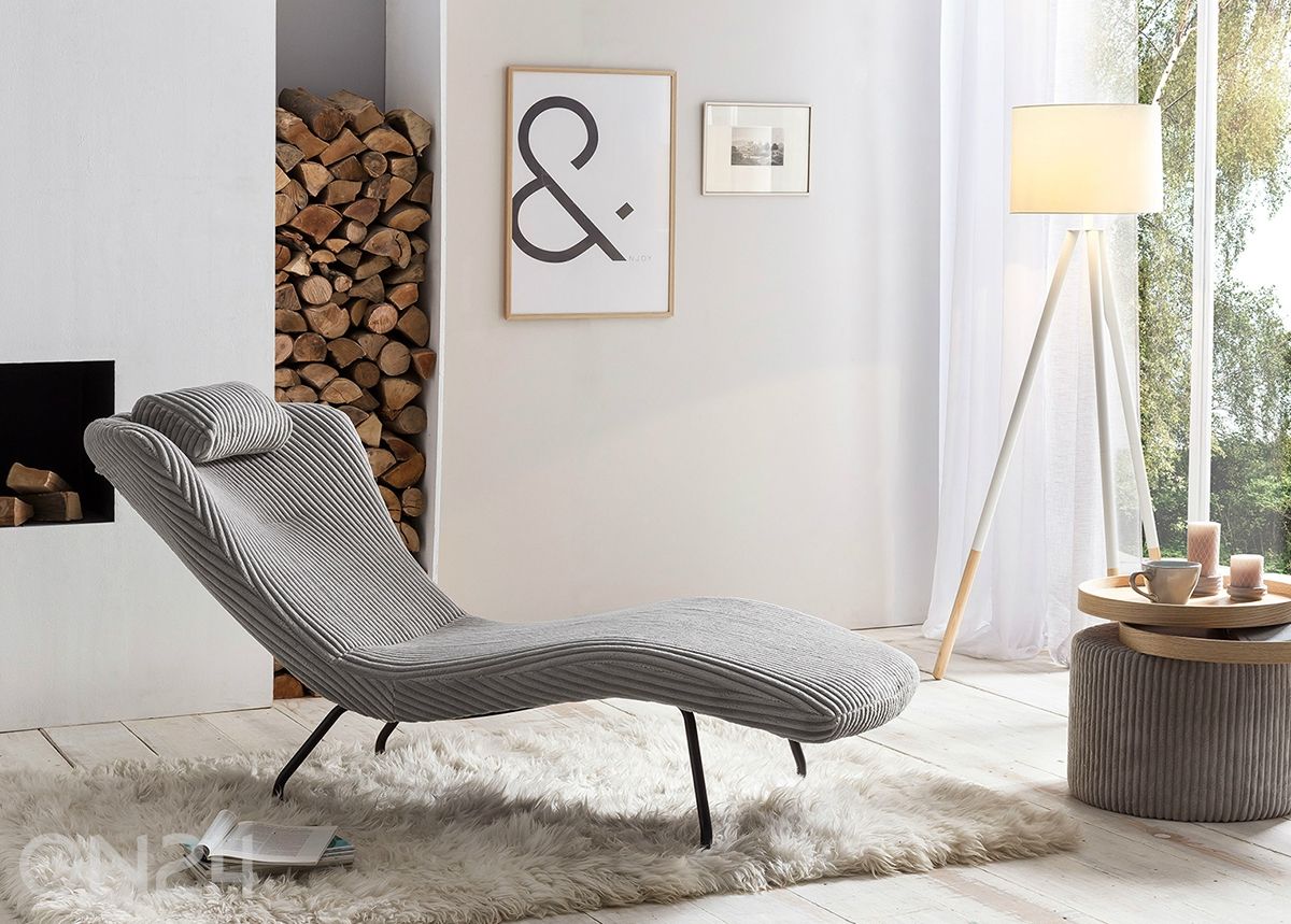 Divaani kuvasuurennos