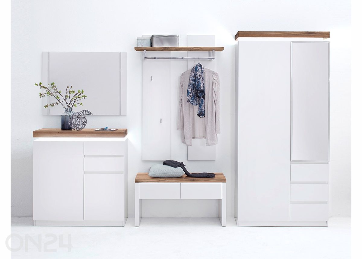 Eteiskalustesetti Romina kuvasuurennos