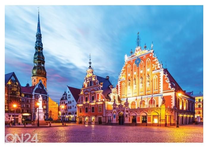 Fleece kuvatapetti Scenic Summer Evening View of the City Hall Square 416x290 cm kuvasuurennos