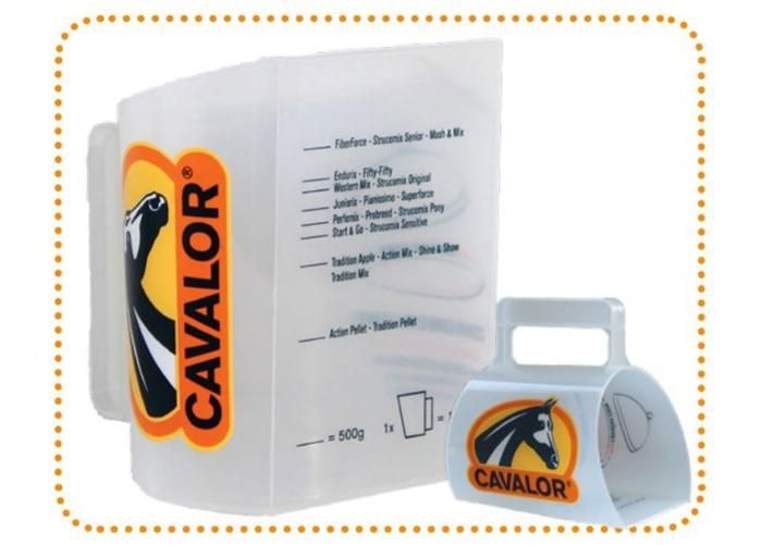 Hevosen ruokinta mitta-astia 1,5 l kuvasuurennos