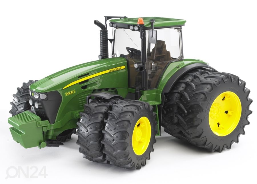 JOHN DEERE 7930 tuplarenkailla 1:16 BRUDER kuvasuurennos