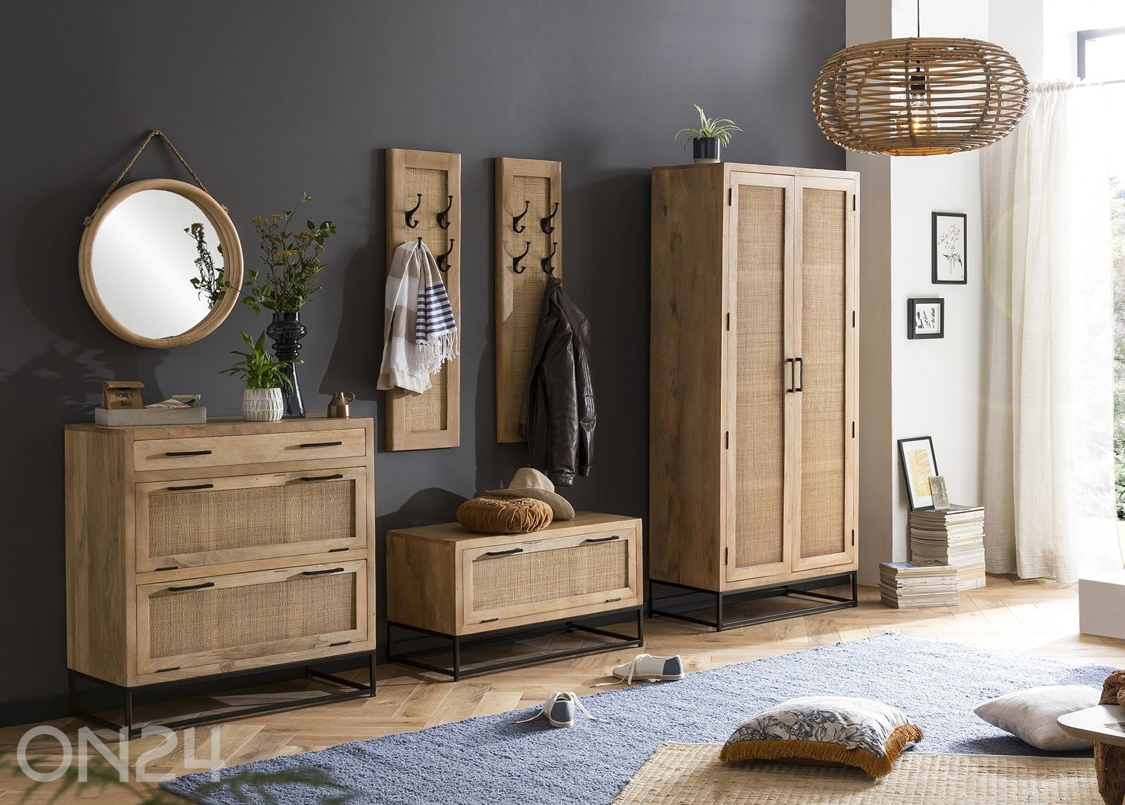 Kenkäkaappi Cane kuvasuurennos