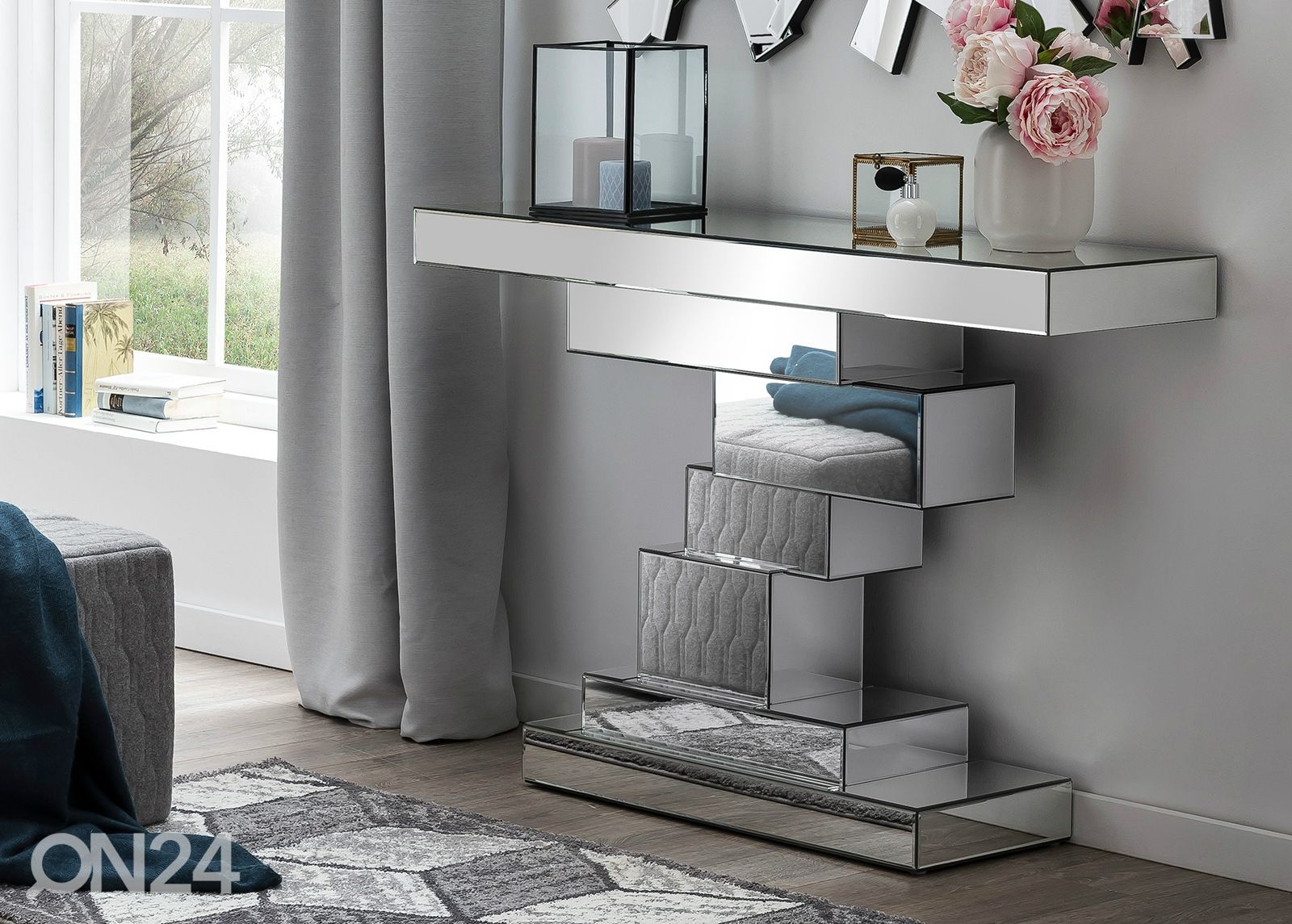 Konsolipöytä 33x119 cm kuvasuurennos