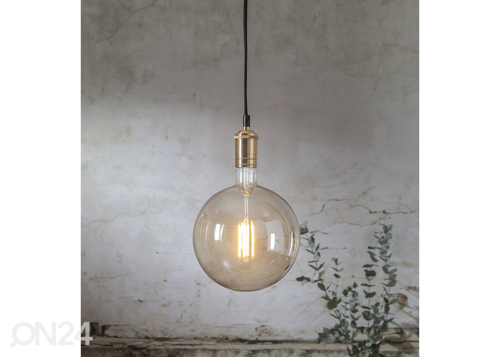 Koristeellinen LED-lamppu E27 4,5 W kuvasuurennos