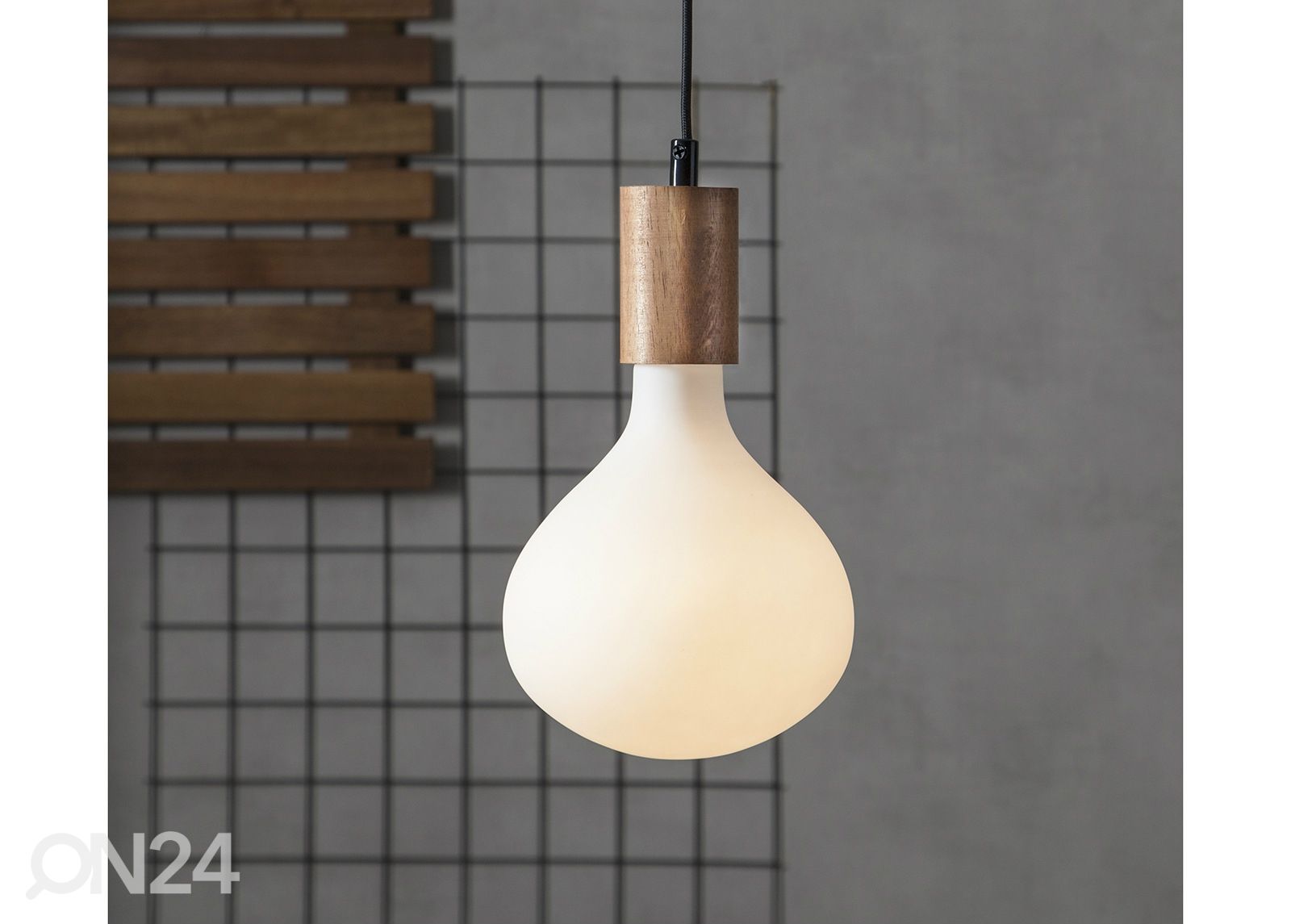 Koristeellinen LED-lamppu E27 5,6W kuvasuurennos