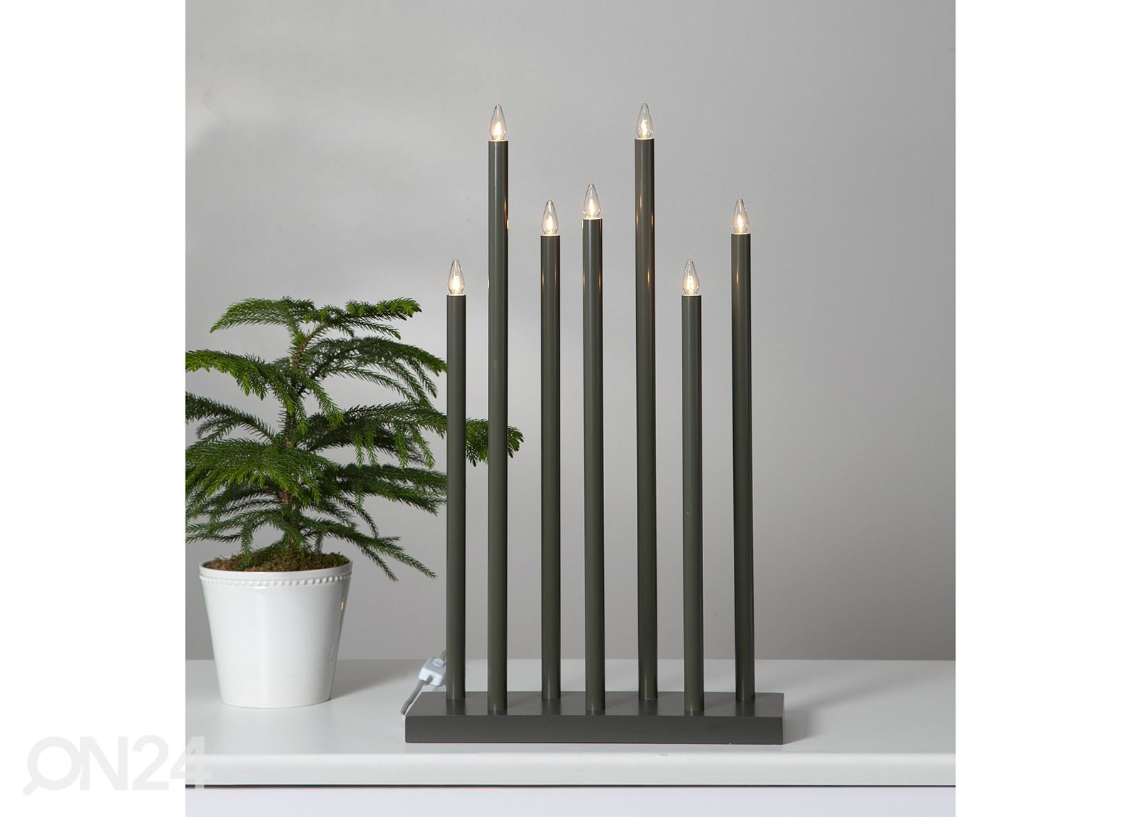 Kynttelikkö Holy kuvasuurennos