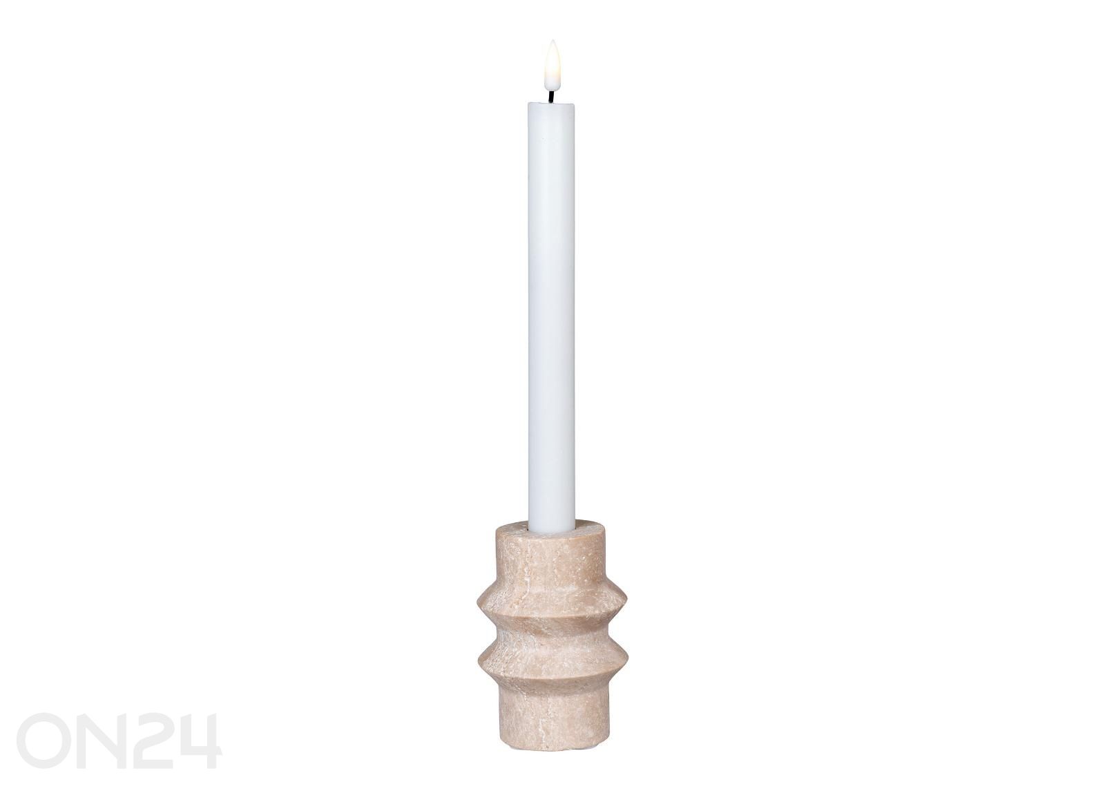 Kynttilänjalka kuvasuurennos