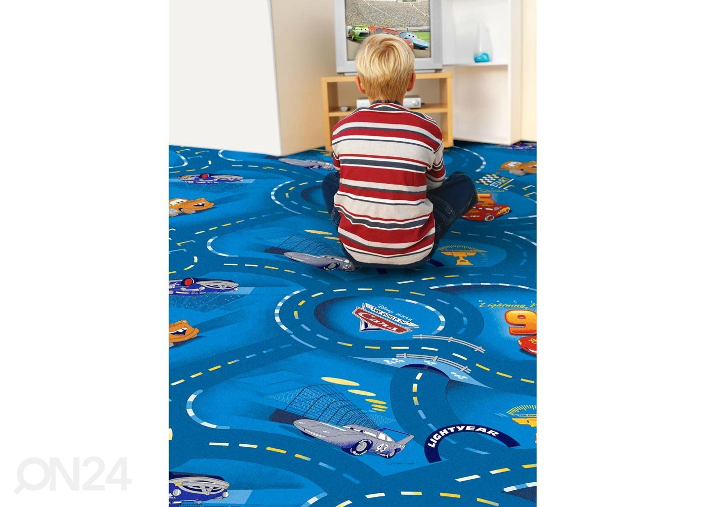 Lastenhuoneen matto WORLD OF CARS 133x133 cm kuvasuurennos