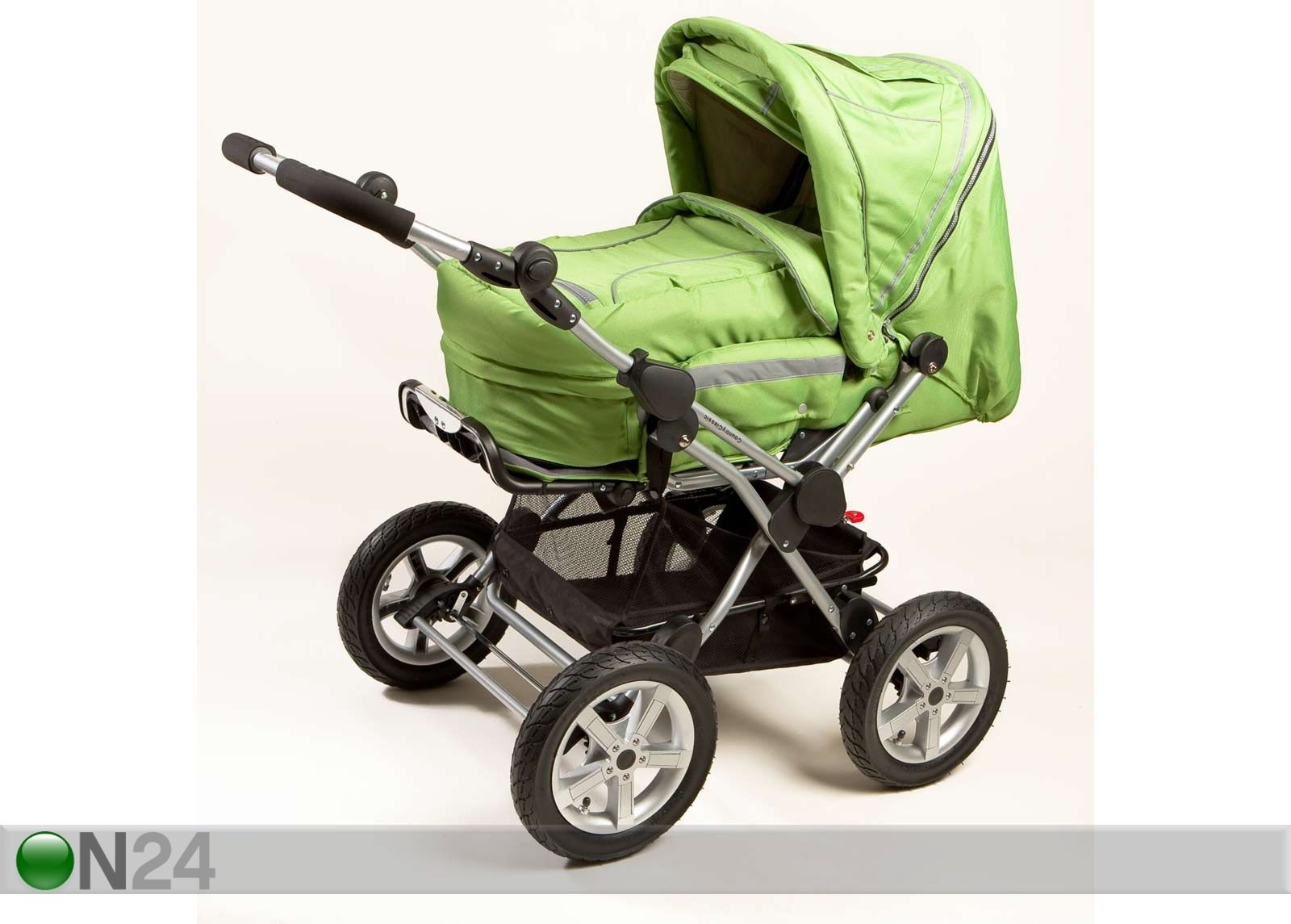 Lastenvaunut BRITTON COUNTRY CLASSIC kuvasuurennos