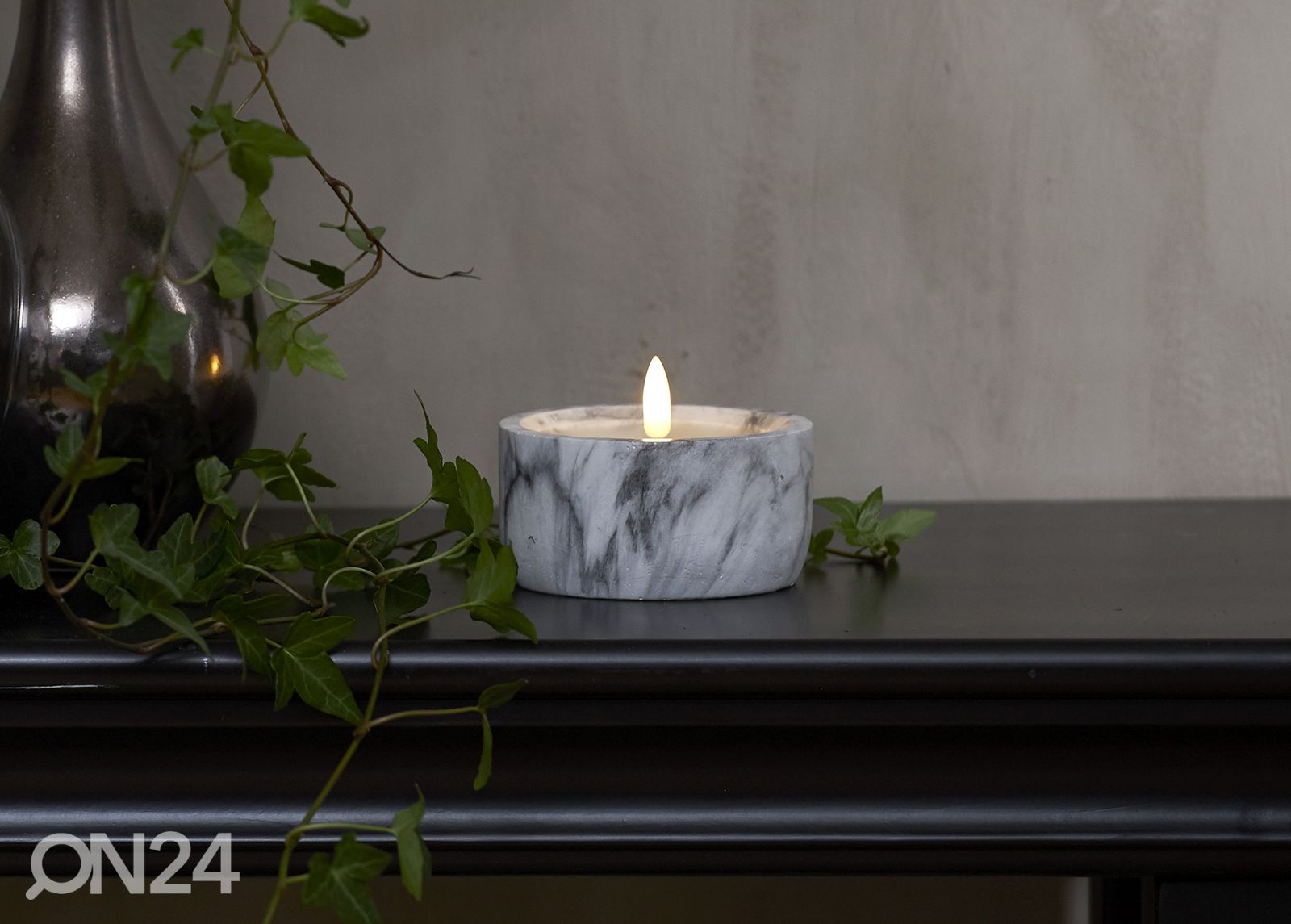 LED-kynttilä Flamme Marble kuvasuurennos