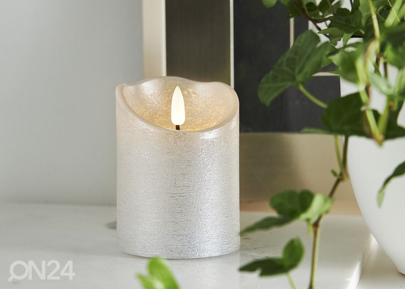 LED-kynttilä Flamme Rustic kuvasuurennos