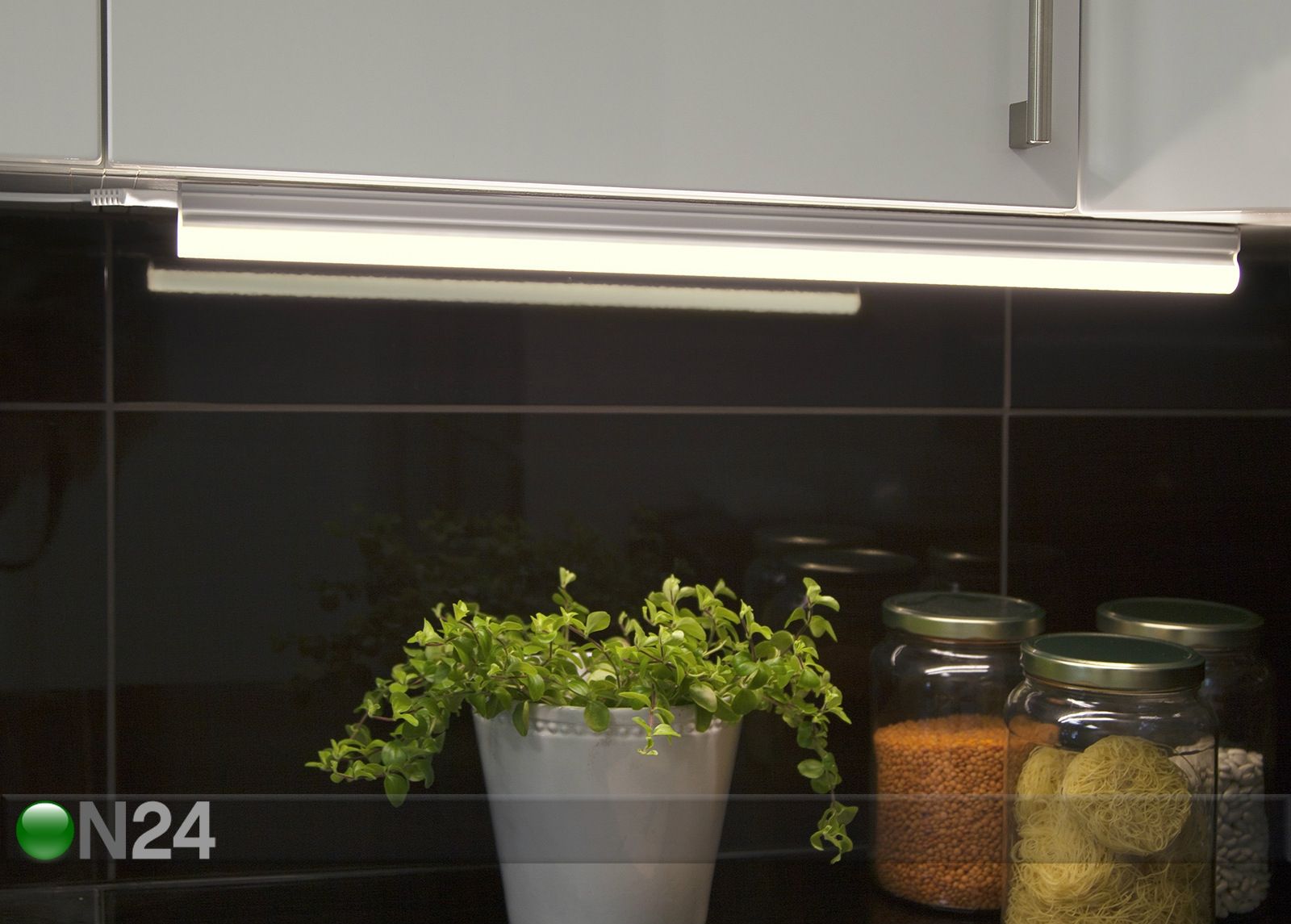 LED valaisin kuvasuurennos