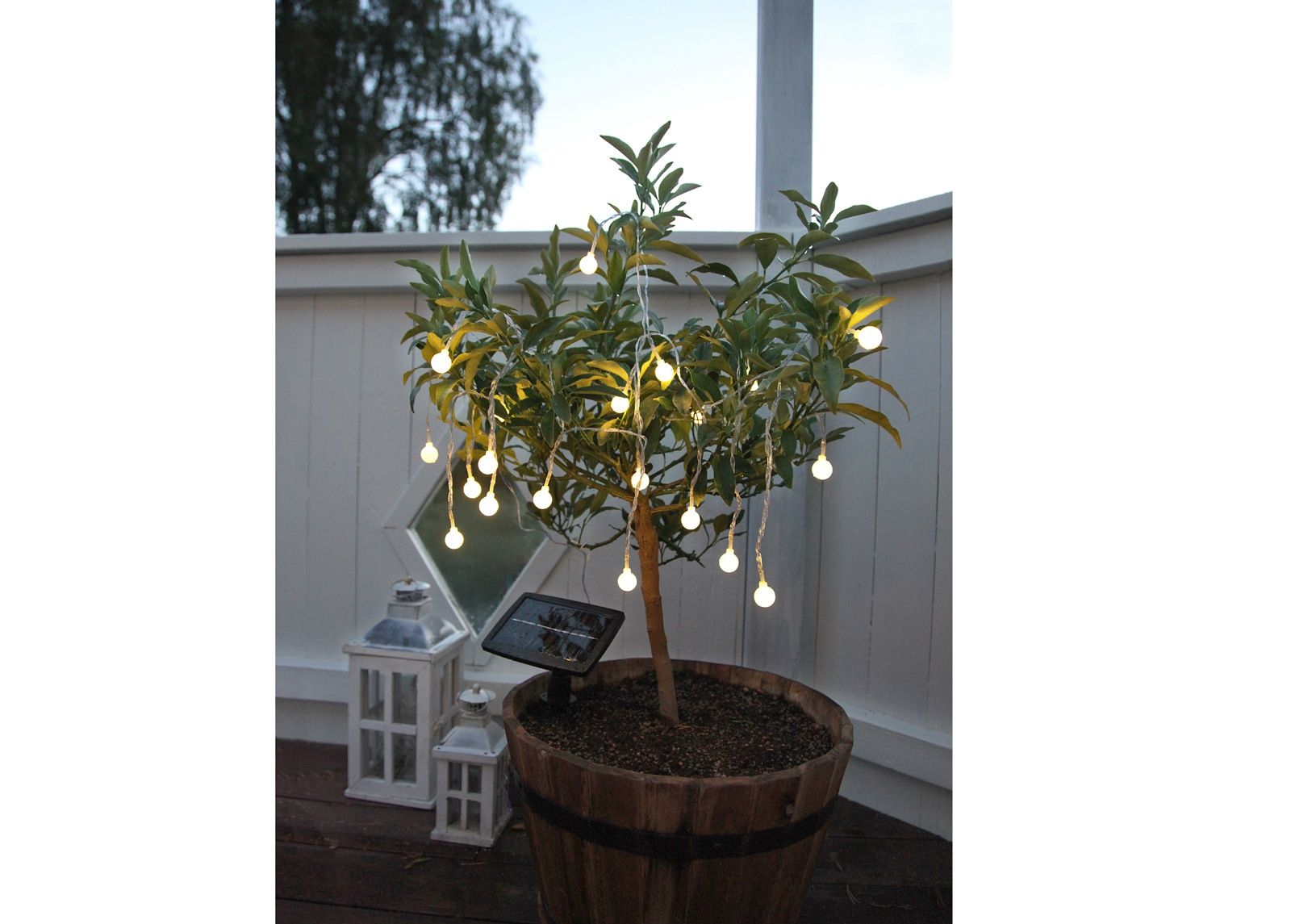 LED valonauha aurinkokennolla kuvasuurennos
