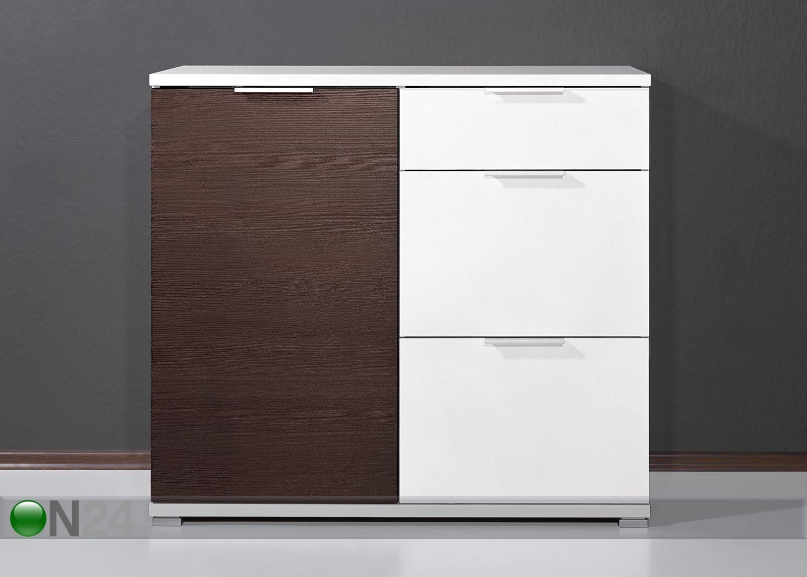Lipasto MEGA 226 kuvasuurennos