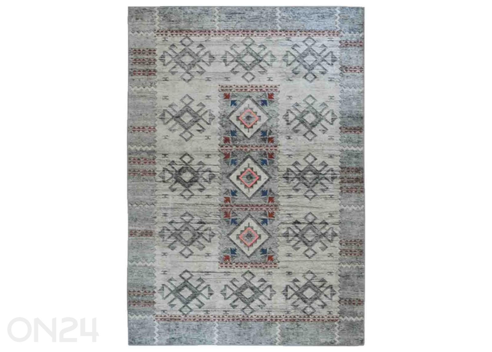 Matto Aydin 38 kuvasuurennos