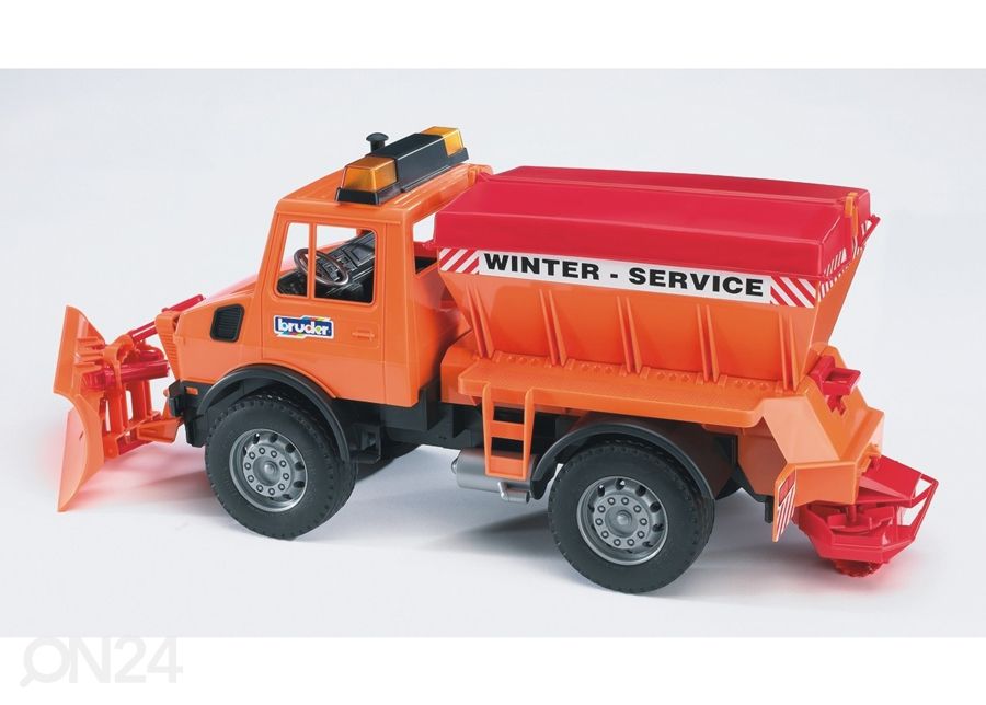 MB UNIMOG aurausauto 1:16 BRUDER kuvasuurennos
