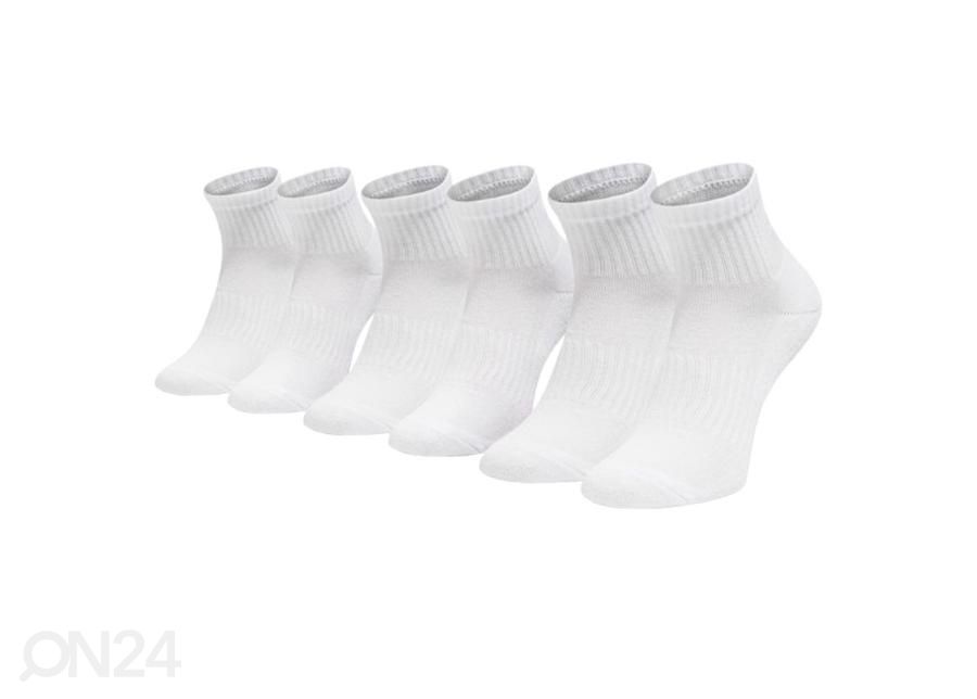 Miesten sukat Under Armour Core Quarter 3 paria kuvasuurennos