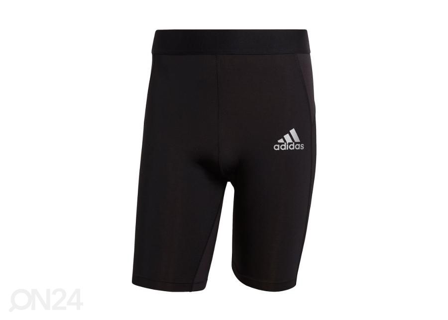 Miesten treenishortsit Adidas Techfit Tights kuvasuurennos