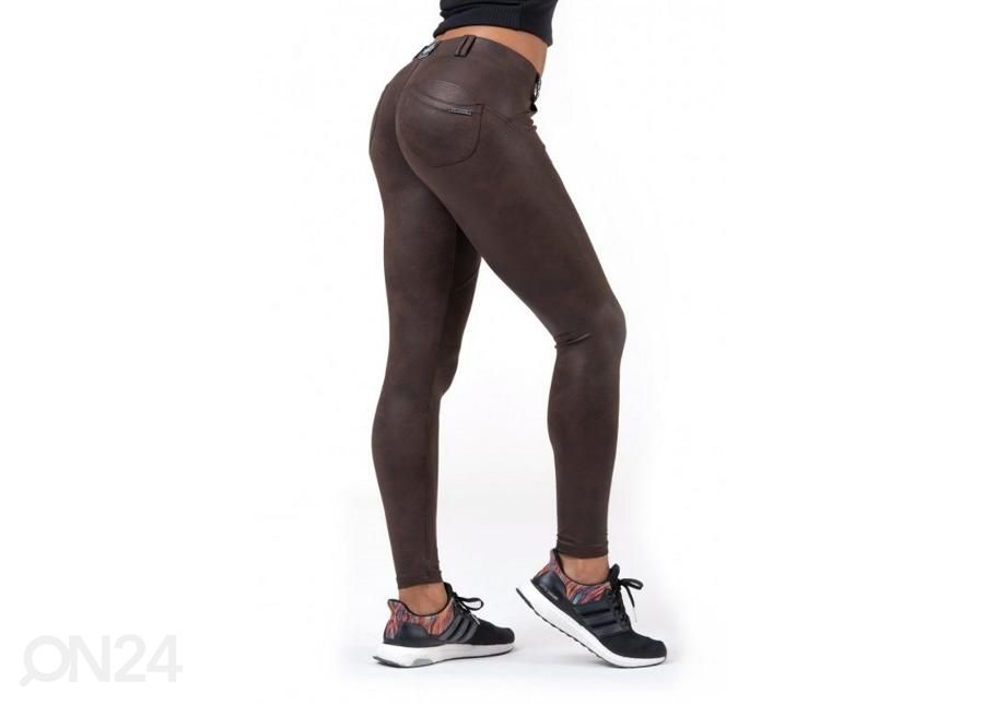 Naisten leggingsit Nebbia Leather Look Bubble Butt 538, ruskeat, koko M kuvasuurennos