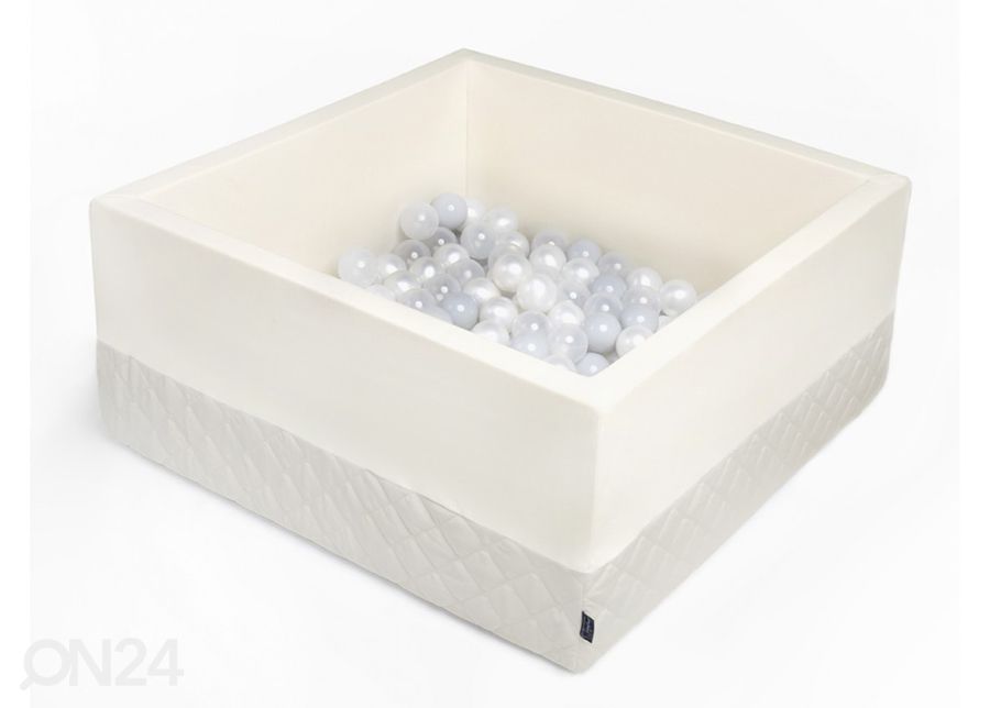 Pallomeri 90x90x40 + 200 palloa kuvasuurennos