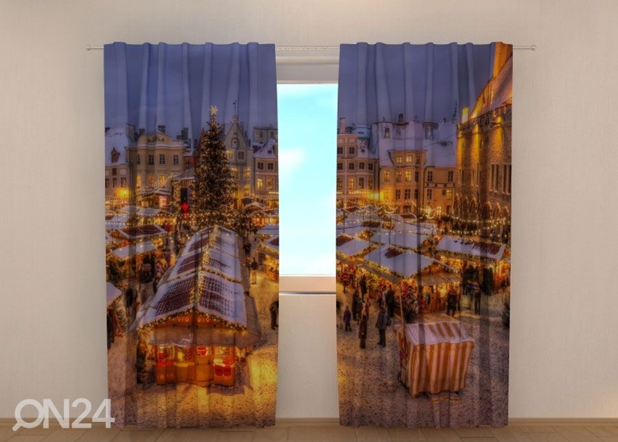 Pimennysverho Christmas Fair in Tallinn 240x220 cm kuvasuurennos
