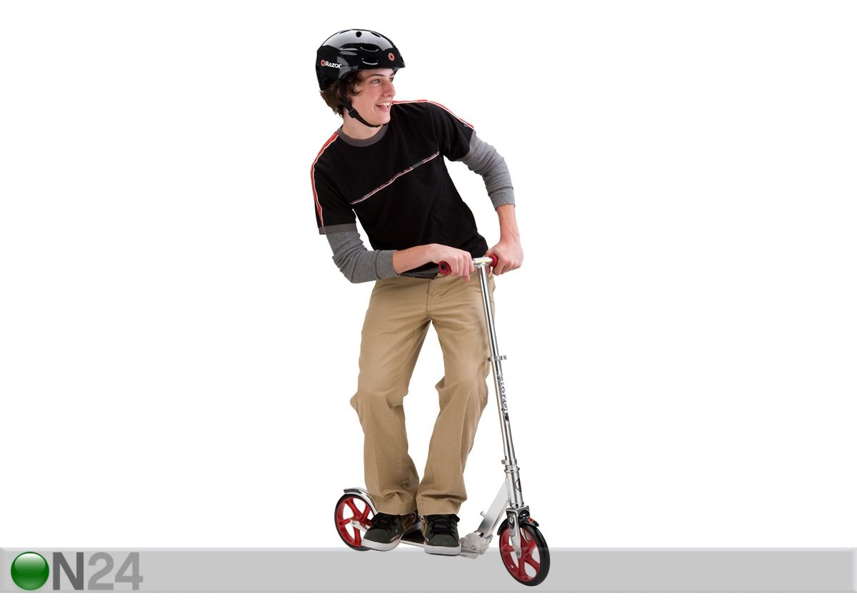 Potkulauta RAZOR A5 LUX kuvasuurennos
