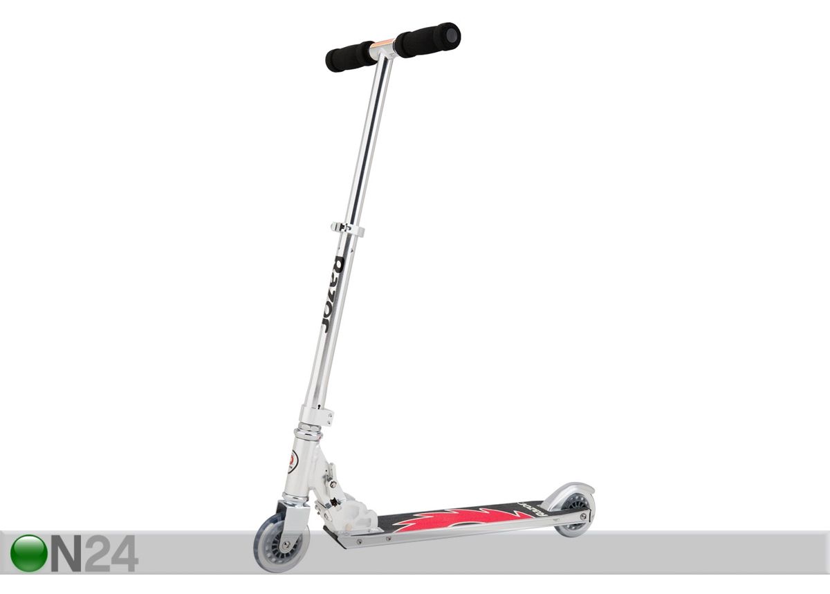 Potkulauta RAZOR PRO MODEL kuvasuurennos