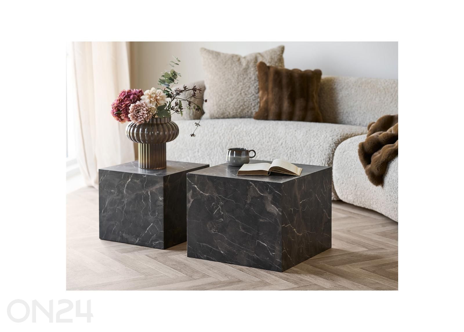 Sarjapöytä Prague 2 kpl kuvasuurennos